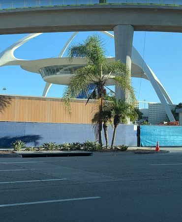 LAX/Burbank Airport Service